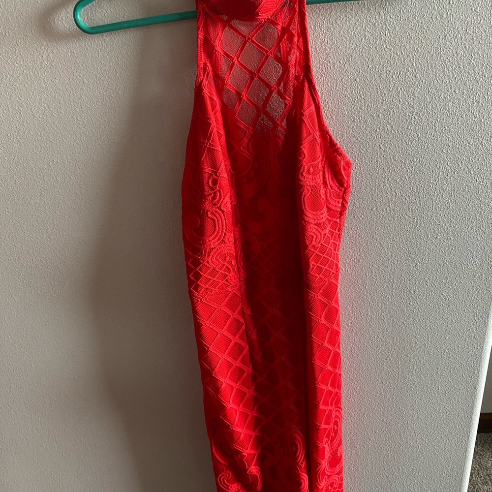 Agaci high neck open back red dress with lace detail XS
